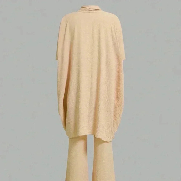 Apricot Elegant Women's Loose And Comfortable Textured Women's Set - Picture 2 of 4